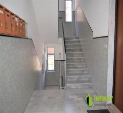 Case - Appartamento di mq 125 circa in via della croce con garage e posto auto