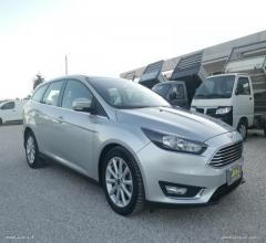 Auto - Ford focus 1.5 tdci 120 cv s&s pow. business