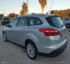 Auto - Ford focus 1.5 tdci 120 cv s&s pow. business