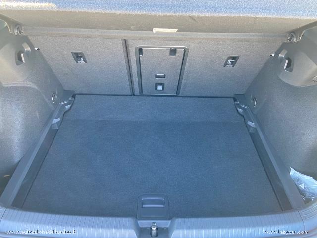 Auto - Volkswagen golf 2.0 tdi scr life