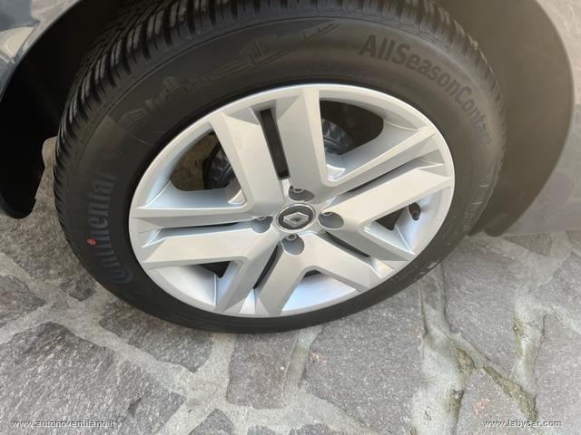 Auto - Renault clio 09 90 cv zen