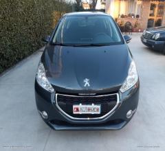 Auto - Peugeot 208 puretech 82 5p. gpl active