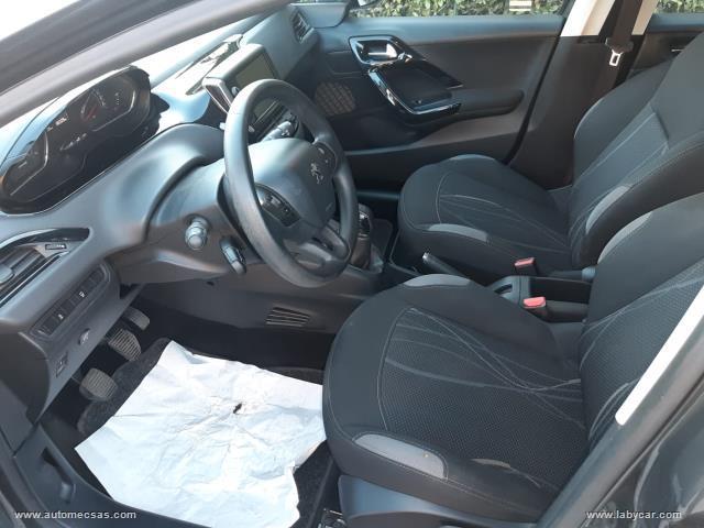 Auto - Peugeot 208 puretech 82 5p. gpl active