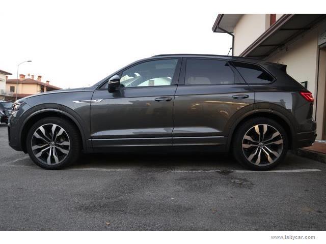 Auto - Volkswagen touareg 3.0 tdi black style
