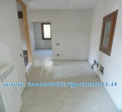 Case - Trilocale in vendita a calolziocorte.