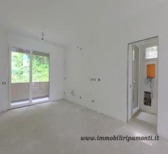 Case - Appartamento in villetta in vendita a malgrate