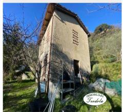Rustico in collina sarzana