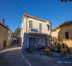 Case - Casa abbinata con locale commerciale