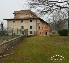 Villa storica- fraz. poreta - loc. palazzaccio ex s.s. 3 flaminia n. 100 - spoleto (pg)